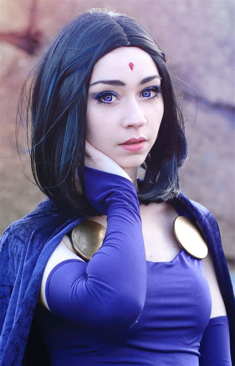 cosplay camel toes|Tenleid's Raven Cosplay has a sneaky camel toe .